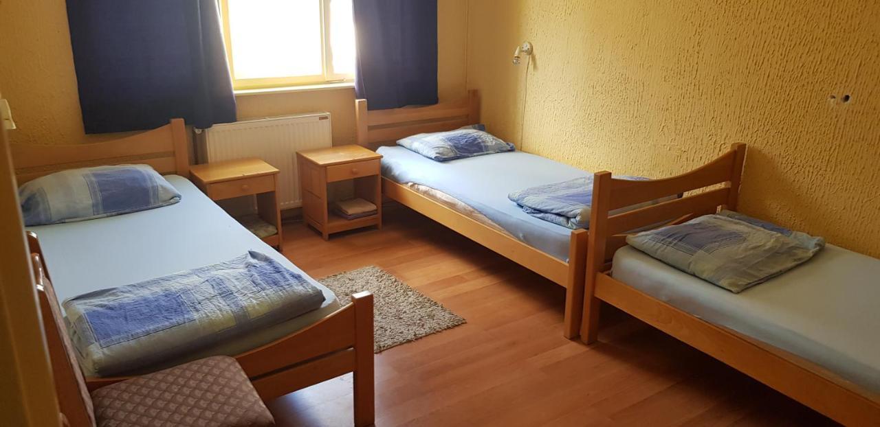 Hostel Av Palanka מראה חיצוני תמונה